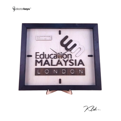 Wall Clock XL 36cm x 42cm by doctorkayu