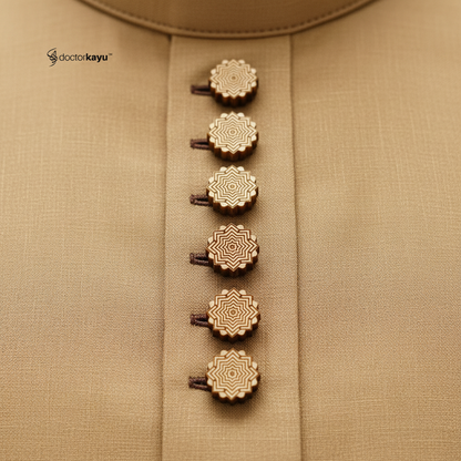 Close-up showing 5 button slots with 1.2cm buttons