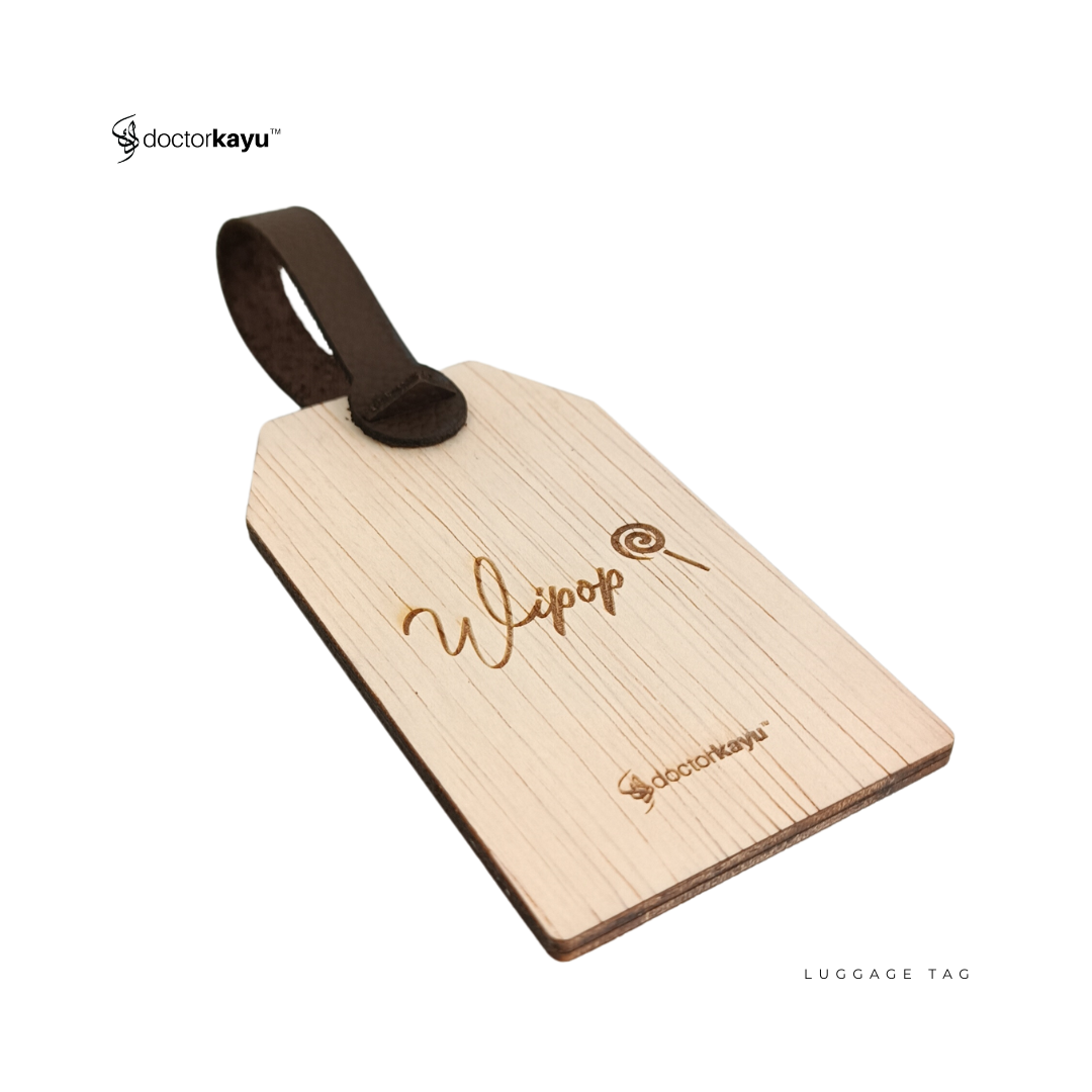 Luggage Tag Wooden 5cm x 10cm by WoozPluz
